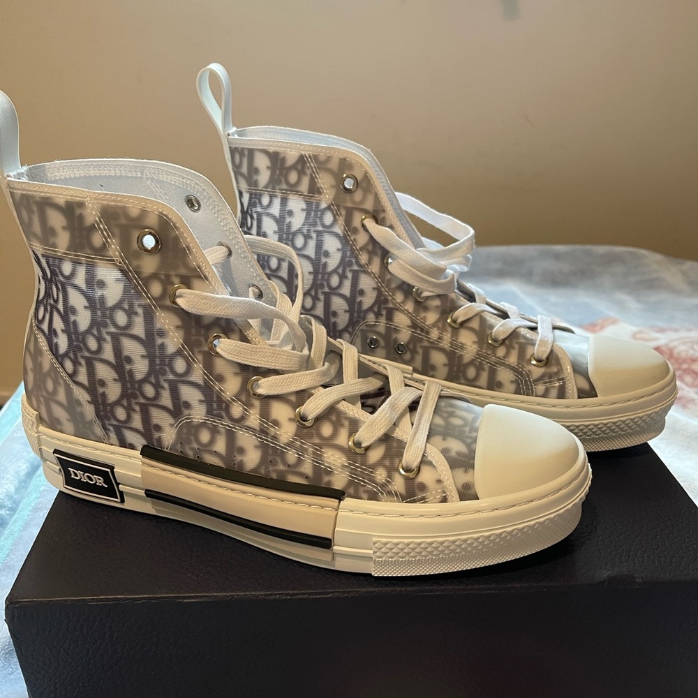 Dior sneakers